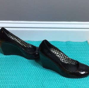 Coach Dorelle Patent Leather Black Wedge Heels 7.5